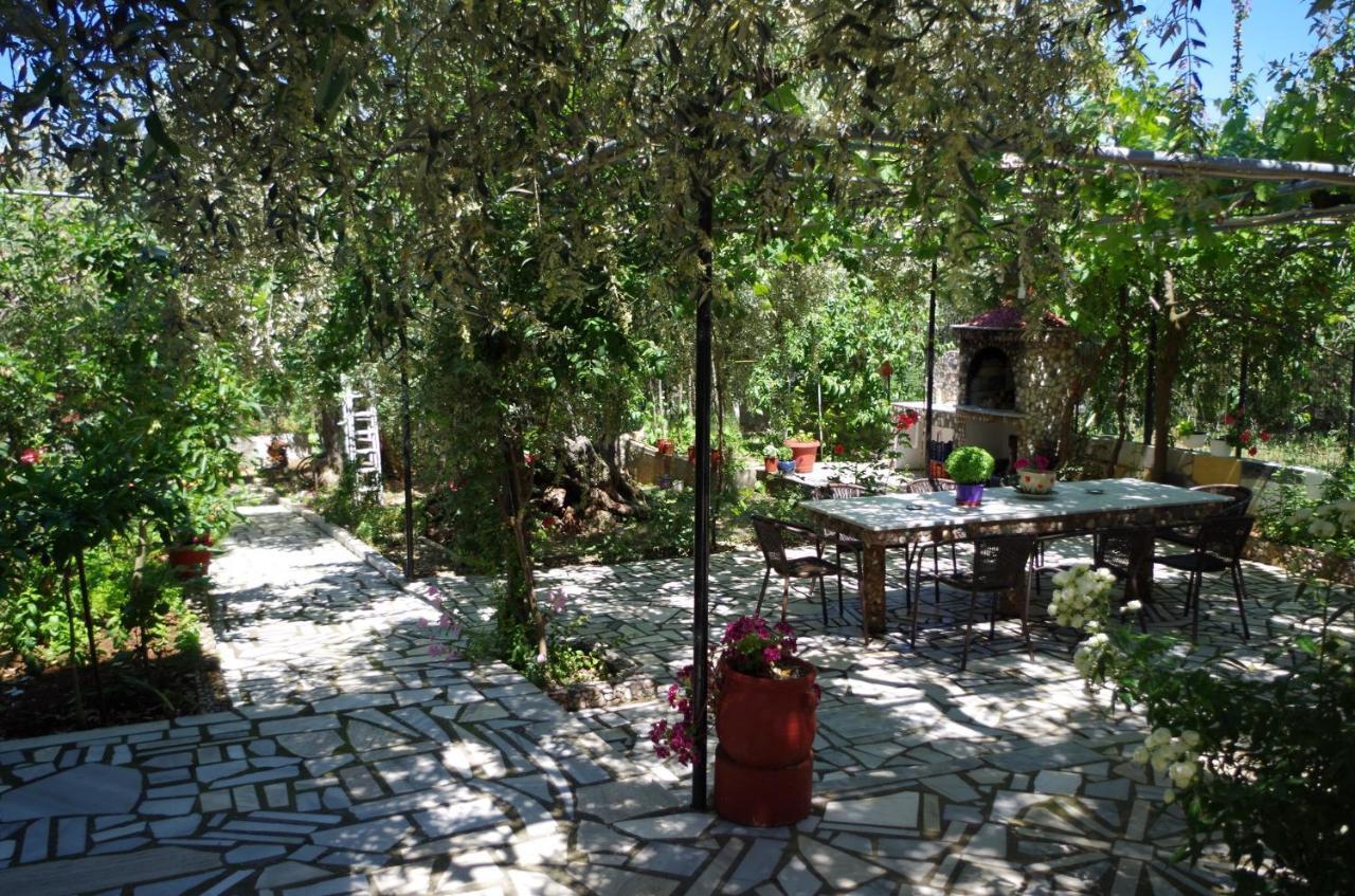 Garden Guesthouse Skala Kallirakhis Bagian luar foto
